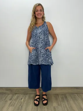 2AM Petite Sleeveless Blue Cheetah Tunic Tank