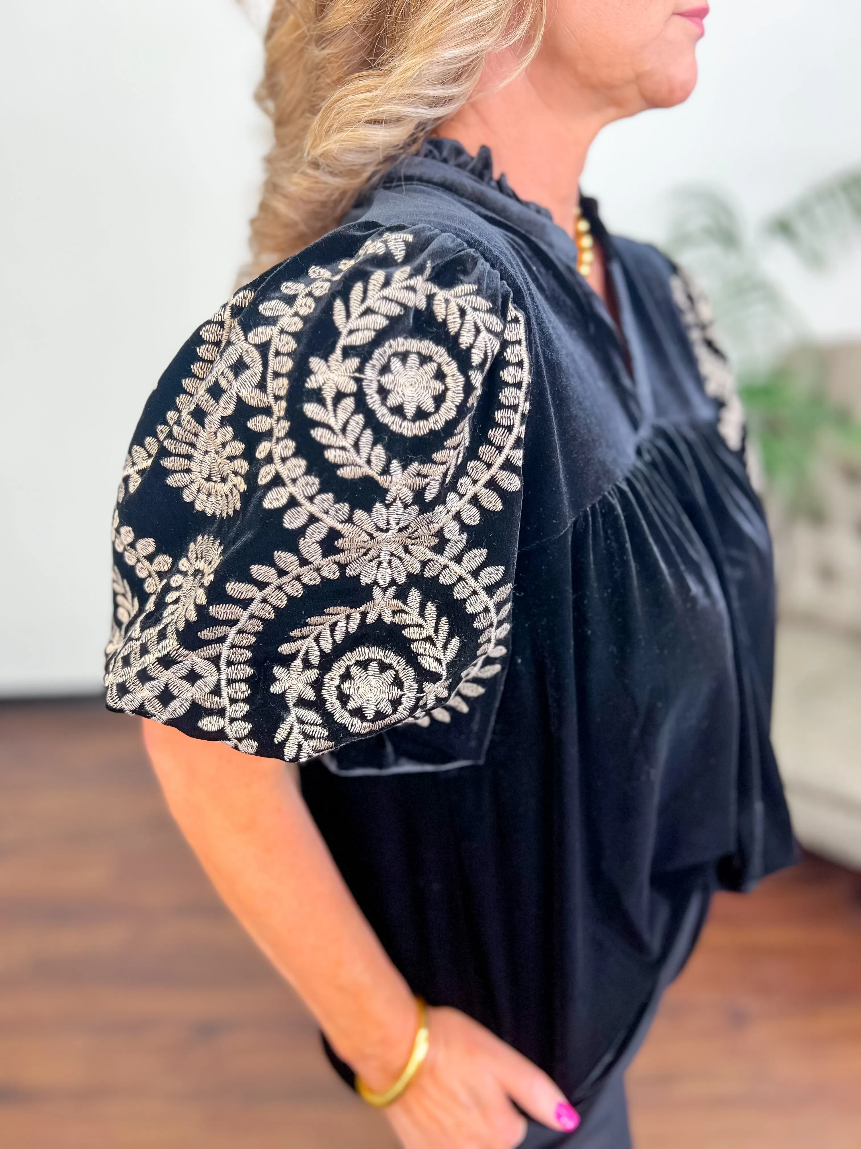 Come Closer Velvet Embroidered Top-Black