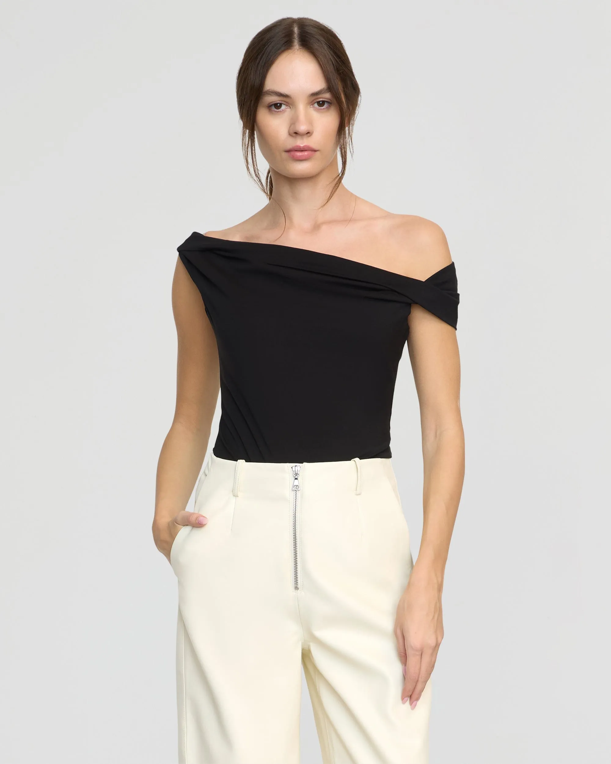 Mai Asymmetric Off-Shoulder Tee