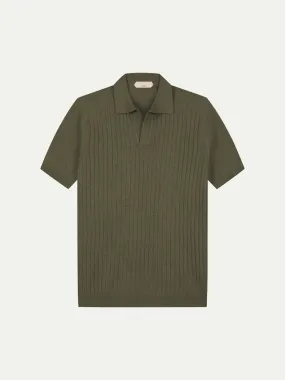 Shortsleeve Buttonless Ribbed Polo Olive