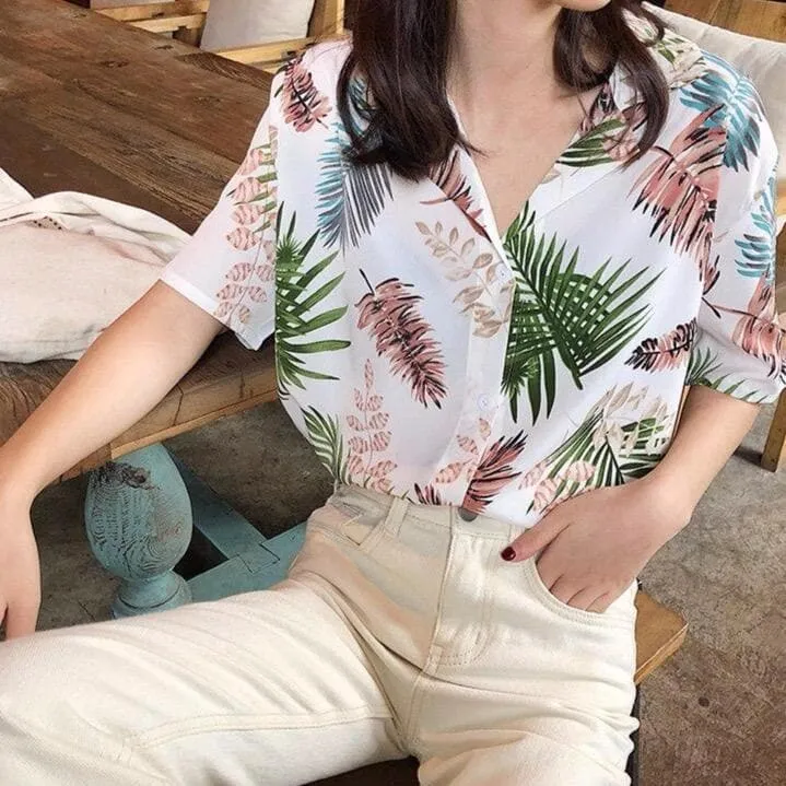 Shortsleeved Hawaii Shirt With Leaf Print