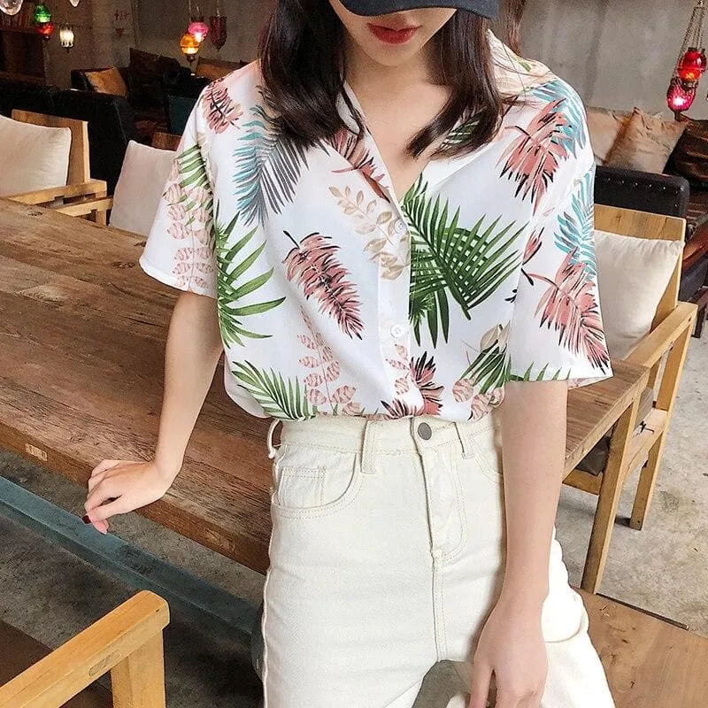 Shortsleeved Hawaii Shirt With Leaf Print